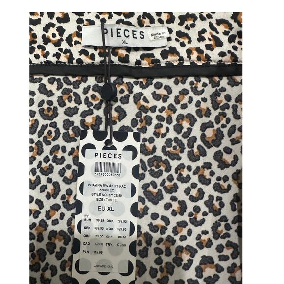 NWT Leopard Print Women's Satin A-Line Midi Skirt, size EU XL US 16-18 - Picture 2 of 6